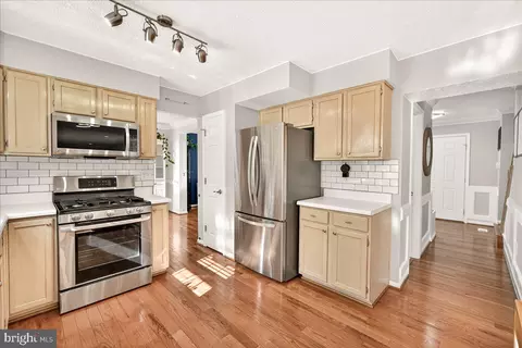 Kitchen - 701 Angelwing Ln, Frederick, MD 21703 photo 2 of 3