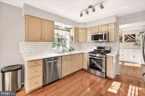 Kitchen - 701 Angelwing Ln, Frederick, MD 21703 photo 3 of 3