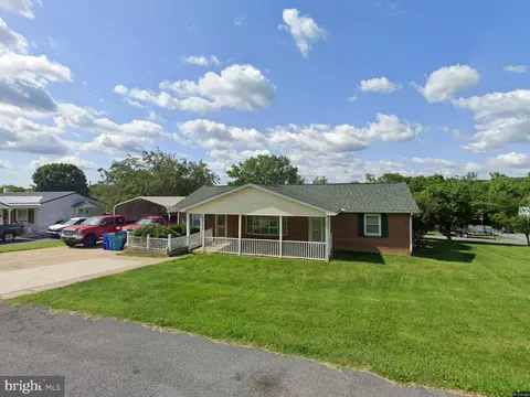 501 Tritapoe Dr, Knoxville, MD 21758