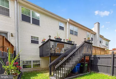 Exterior - 7135 Collinsworth Pl, Frederick, MD 21703 photo 3 of 5