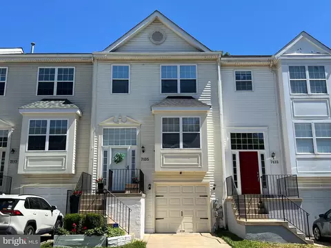 7135 Collinsworth Pl, Frederick, MD 21703