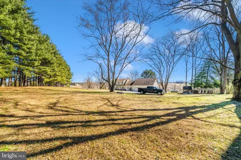 Exterior - 8730 Mapleville, Mount Airy, MD 21771 photo 17 of 18