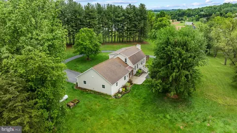 View/Area - 8730 Mapleville, Mount Airy, MD 21771 photo 2 of 8
