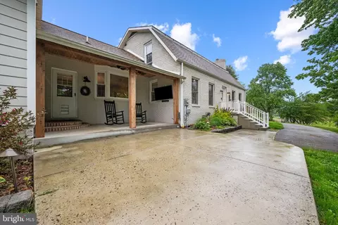 Exterior - 8730 Mapleville, Mount Airy, MD 21771 photo 4 of 18
