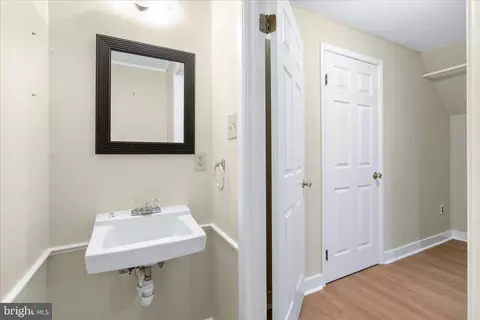 Entry Way - 180 Fairfield Dr, Frederick, MD 21702 photo 6 of 7
