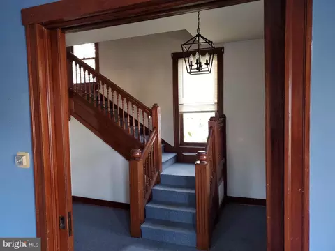 Entry Way - 33 E Main St, Middletown, MD 21769 photo 2 of 4