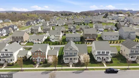 View/Area - 4709 Puller Dr, Jefferson, MD 21755 photo 5 of 10