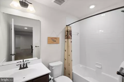 Bath - 4709 Puller Dr, Jefferson, MD 21755 photo 2 of 2