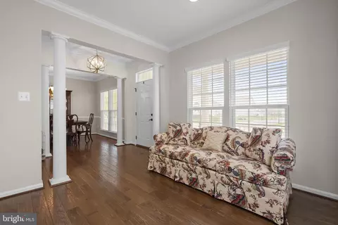 Entry Way - 4709 Puller Dr, Jefferson, MD 21755 photo 1 of 11