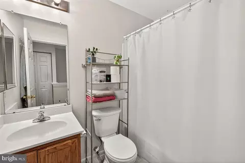 Bath - 1506 Rambling Way N, Frederick, MD 21701 photo 2 of 4