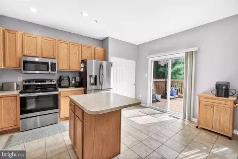 Kitchen - 1506 Rambling Way N, Frederick, MD 21701 photo 2 of 4