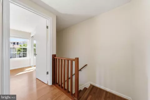 Entry Way - 1478 Dockside Ct, Frederick, MD 21701 photo 2 of 3
