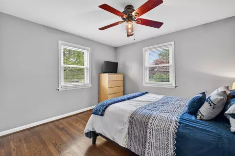 Bedroom - 1002 Wilson Pl, Frederick, MD 21702 photo 2 of 5