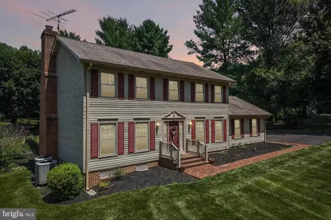 Exterior - 4108 Spring View Dr, Jefferson, MD 21755 photo 3 of 10