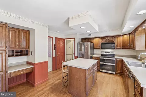 Kitchen - 4108 Spring View Dr, Jefferson, MD 21755 photo 5 of 5