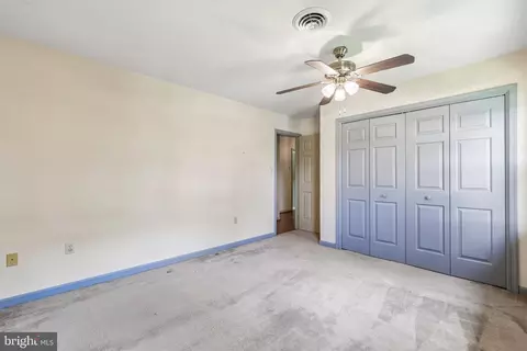 Bedroom - 4108 Spring View Dr, Jefferson, MD 21755 photo 4 of 9