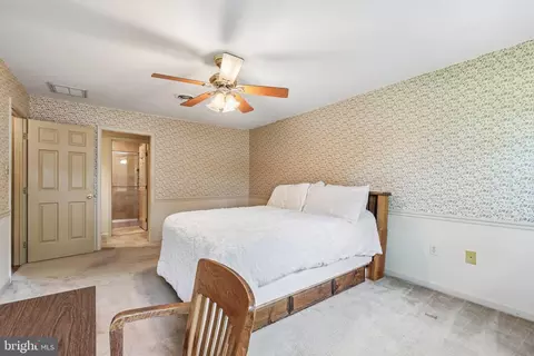 Bedroom - 4108 Spring View Dr, Jefferson, MD 21755 photo 9 of 9