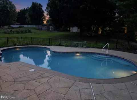 Exterior - 4108 Spring View Dr, Jefferson, MD 21755 photo 2 of 10
