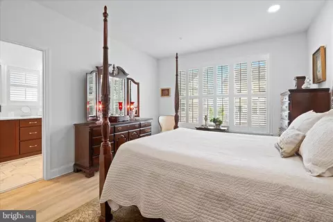 Bedroom - 1120 Holden Rd, Frederick, MD 21701 photo 2 of 7
