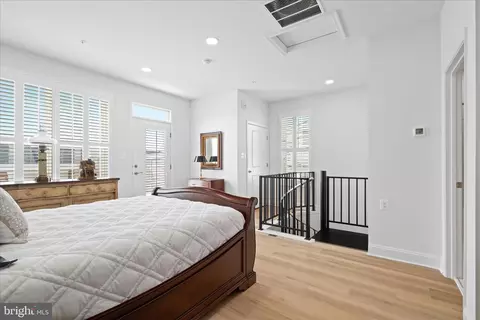 Bedroom - 1120 Holden Rd, Frederick, MD 21701 photo 6 of 7