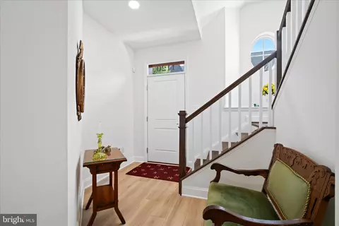 Entry Way - 1120 Holden Rd, Frederick, MD 21701 photo 10 of 11