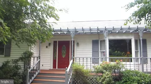 3388 Red Oak Ct, Middletown, MD 21769