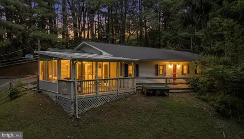 10856 Wolfsville Rd, Myersville, MD 21773