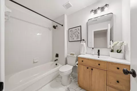 Bath - 2063 Buell Dr, Frederick, MD 21702 photo 5 of 6