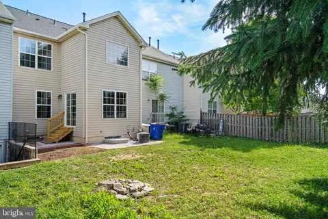 Exterior - 2063 Buell Dr, Frederick, MD 21702 photo 4 of 5