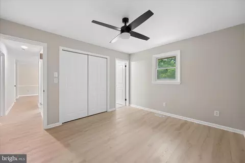 Entry Way - 7052 Linganore Rd, Frederick, MD 21701 photo 10 of 10