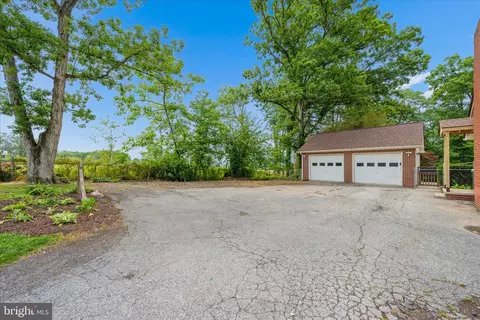 Exterior - 7052 Linganore Rd, Frederick, MD 21701 photo 20 of 22