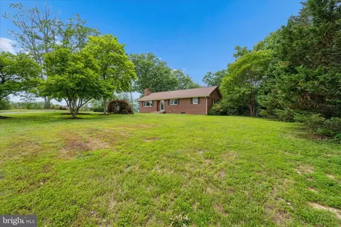 Exterior - 7052 Linganore Rd, Frederick, MD 21701 photo 21 of 22