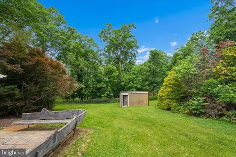 Exterior - 7052 Linganore Rd, Frederick, MD 21701 photo 10 of 22
