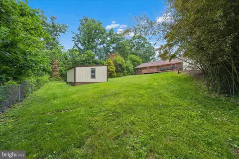 Exterior - 7052 Linganore Rd, Frederick, MD 21701 photo 15 of 22