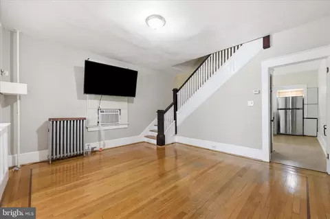 Entry Way - 315 W 7th St, Frederick, MD 21701 photo 1 of 3