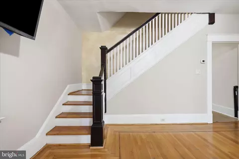 Entry Way - 315 W 7th St, Frederick, MD 21701 photo 3 of 3