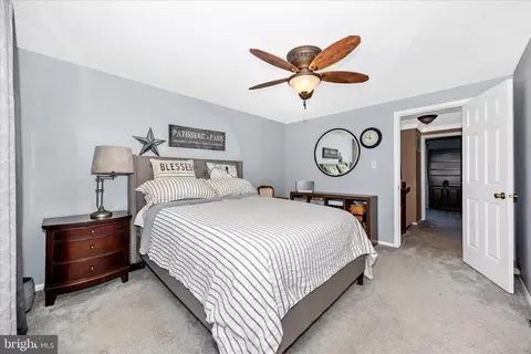 Bedroom - 6611 Haydown Ct, Frederick, MD 21703 photo 3 of 4