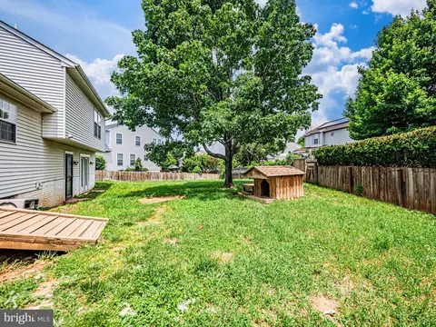 Exterior - 502 Teal Ct, Frederick, MD 21703 photo 7 of 8