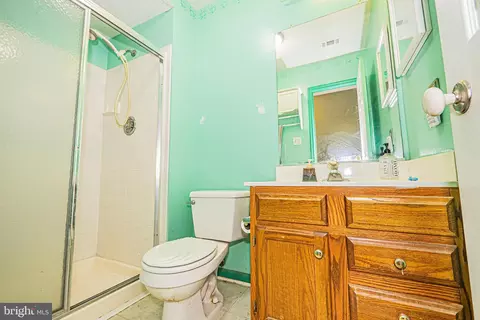 Bath - 502 Teal Ct, Frederick, MD 21703 photo 1 of 3