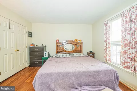 Bedroom - 502 Teal Ct, Frederick, MD 21703 photo 1 of 9