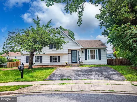 Exterior - 502 Teal Ct, Frederick, MD 21703 photo 2 of 8