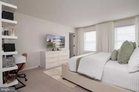 Bedroom - 2767 Bluegrass Way, Frederick, MD 21702 photo 4 of 6