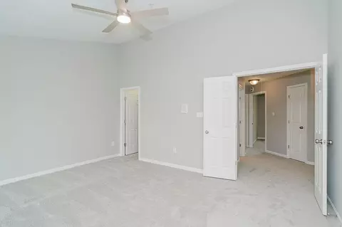 Bedroom - 5141 Mclauren Ln, Frederick, MD 21703 photo 3 of 11