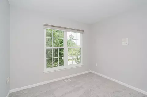Bedroom - 5141 Mclauren Ln, Frederick, MD 21703 photo 7 of 11