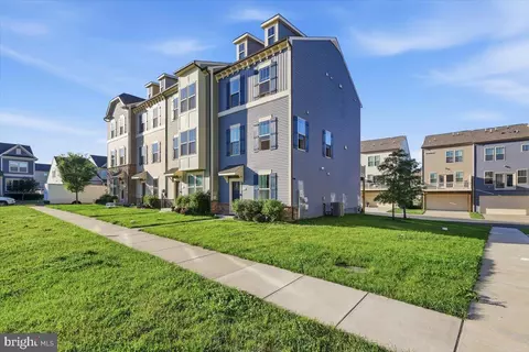 Exterior - 1833 Clancy Ave, Frederick, MD 21702 photo 3 of 5