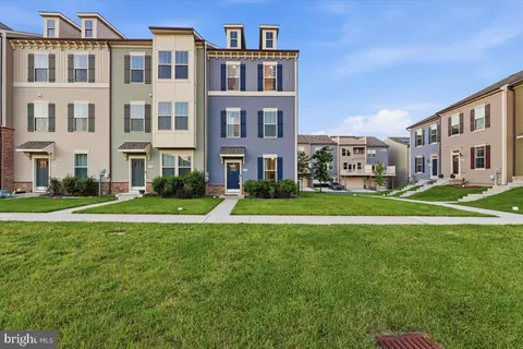 1833 Clancy Ave, Frederick, MD 21702
