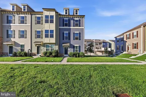 1833 Clancy Ave, Frederick, MD 21702