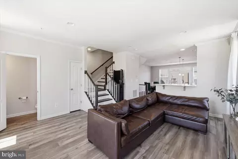 Entry Way - 1833 Clancy Ave, Frederick, MD 21702 photo 8 of 17
