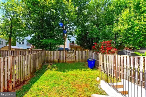 Exterior - 2083 Buell Dr, Frederick, MD 21702 photo 3 of 3