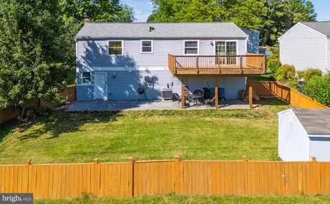 Exterior - 5690 Pebble Dr, Frederick, MD 21703 photo 9 of 13